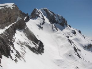 Guías Roca y Agua Benasque y Sierra de Guara subir al Monte Perdido con guía de montaña Goriz Ordesa Pirineos