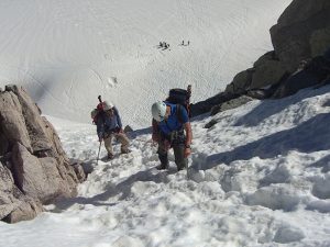 Guías Roca y Agua Benasque y Sierra de Guara subir al pico Maladeta con guía de montaña Renclusa Pirineos