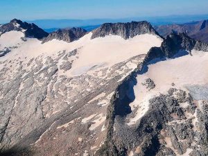Guías Roca y Agua Benasque y Sierra de Guara subir al pico Aneto con Guía de montaña Pirineos Renclusa Paso de Mahoma