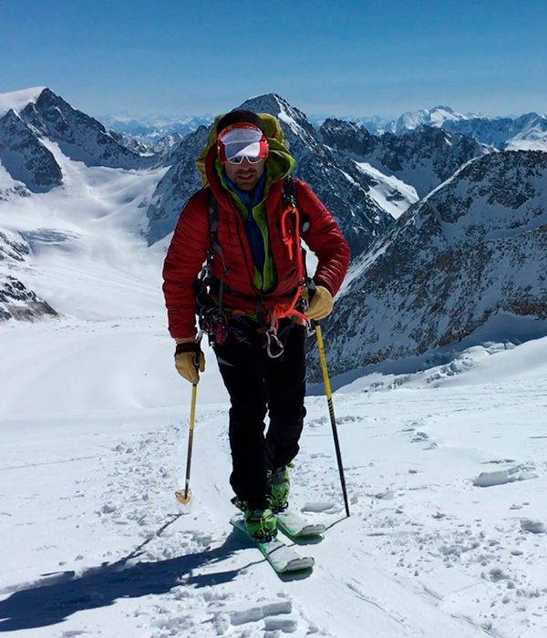 Guías Roca y Agua Benasque Curso esquí de travesía ascensiones con esquís Pirineos